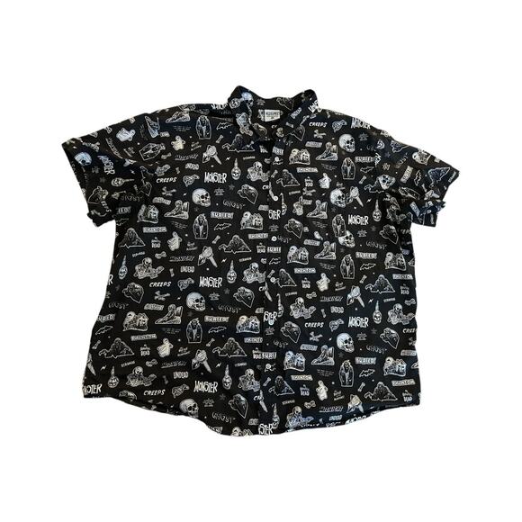Creepy Co Button Down Shirt Mens 4XL Vintage Horror Comics Printed Hawaiian - Picture 1 of 10